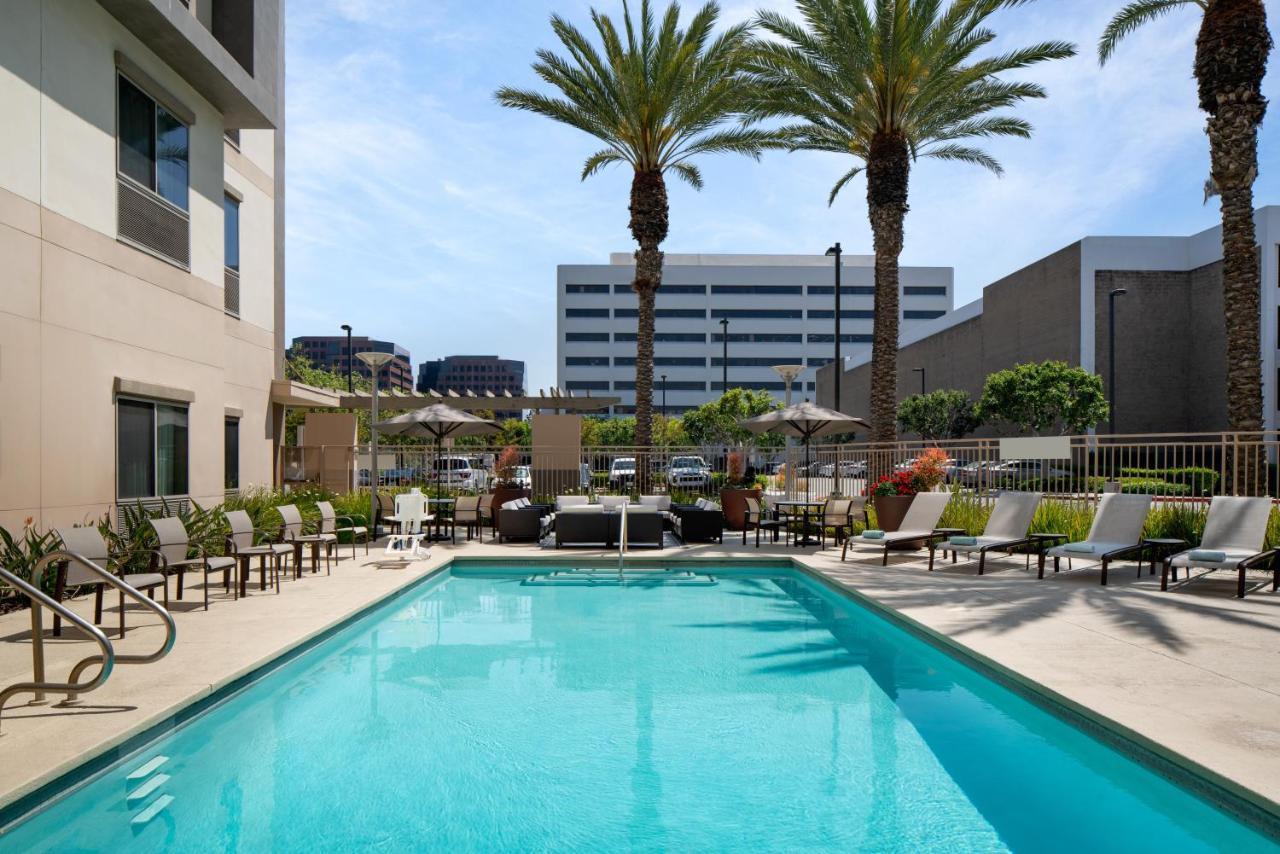 Courtyard By Marriott Santa Ana Orange County Hotel Exterior foto